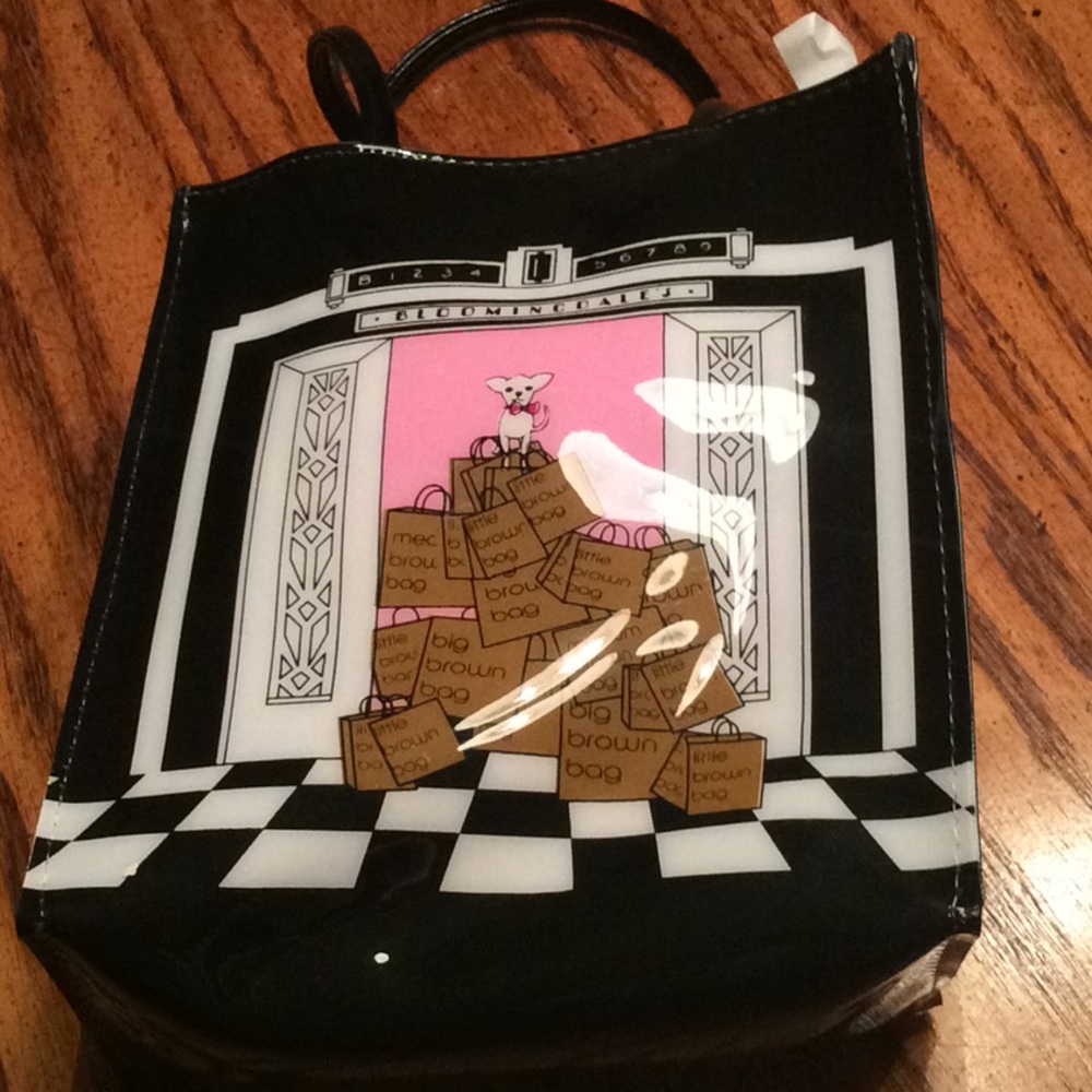 bloomingdales plastic tote shopper brown bag dog